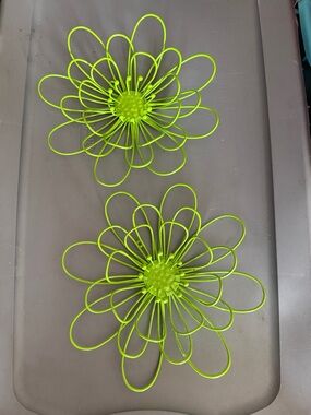 Neon Lime Flower Wall Wire Decor- Set of 2. 13x13